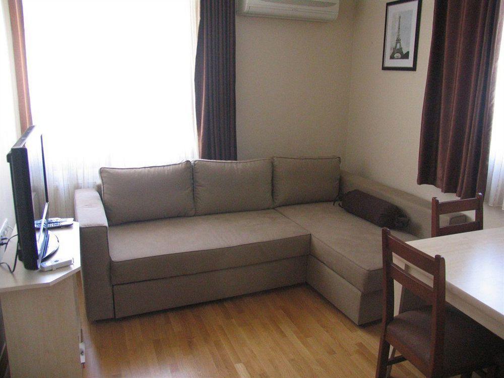 Gulhane Apartments Гюмбет Екстериор снимка