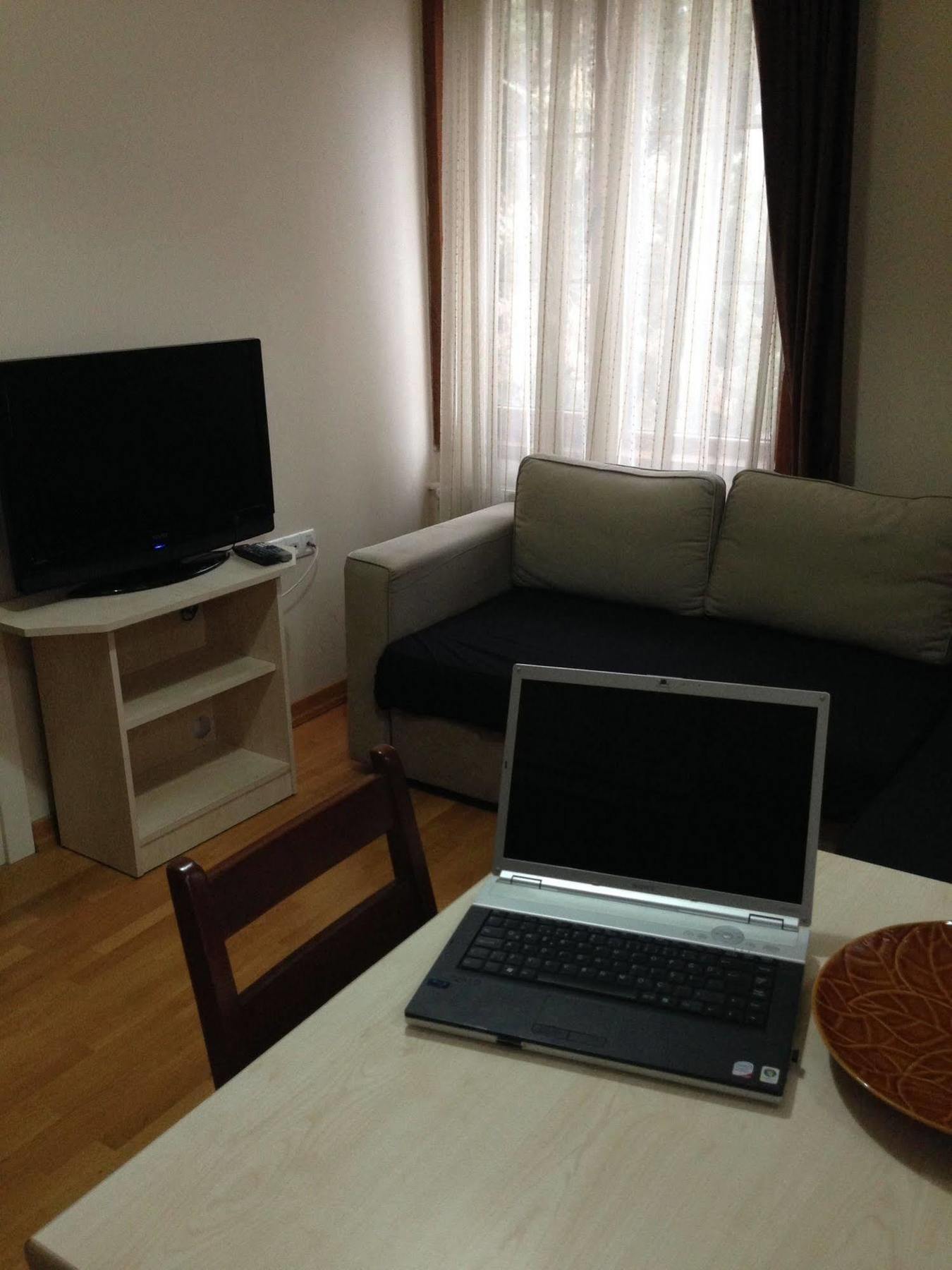 Gulhane Apartments Гюмбет Екстериор снимка