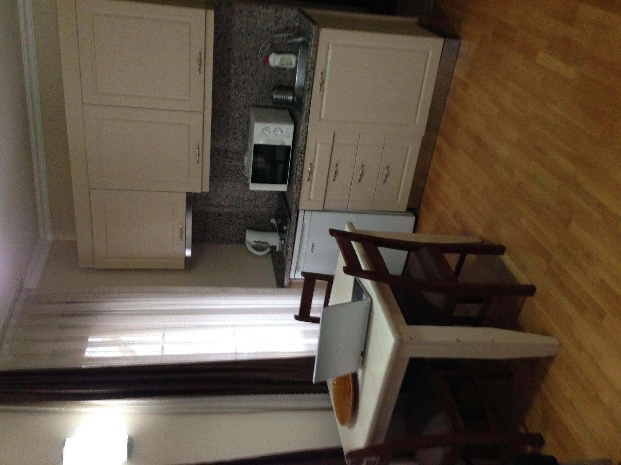 Gulhane Apartments Гюмбет Екстериор снимка