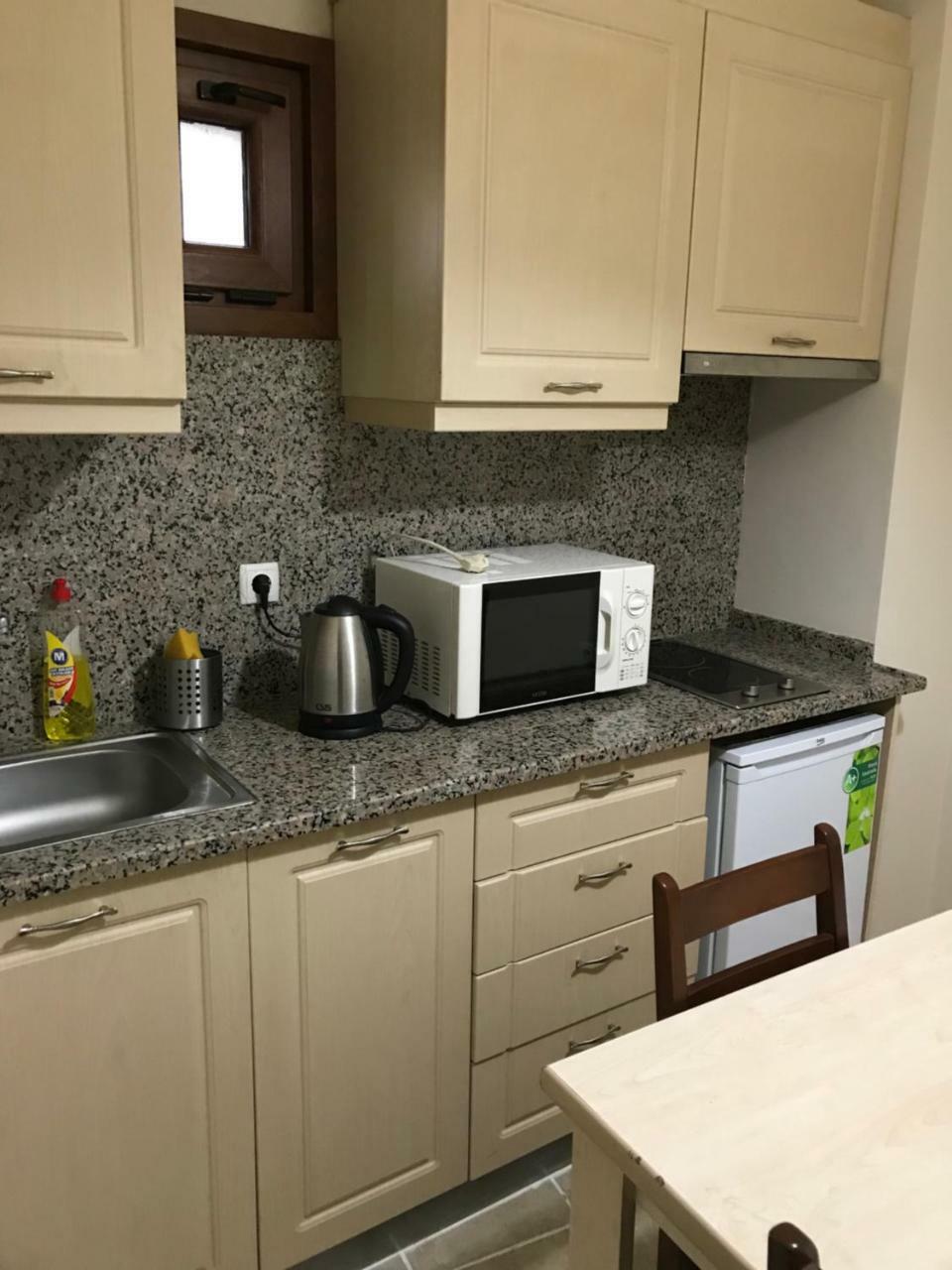 Gulhane Apartments Гюмбет Екстериор снимка