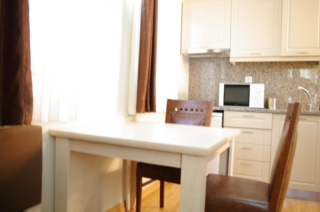 Gulhane Apartments Гюмбет Екстериор снимка